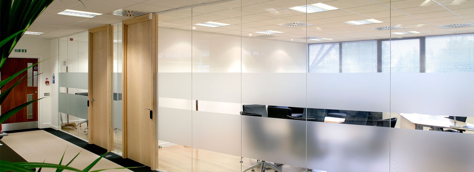 تركيب زجاج السيكوريت بالمدينة المنورة 0559598613