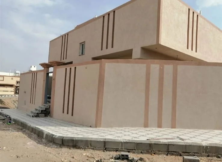 معلم دهانات بالمدينة المنورة - تشطيب دهانات الواجهات الخارجية والأسوار بالبروفايل والديكورات